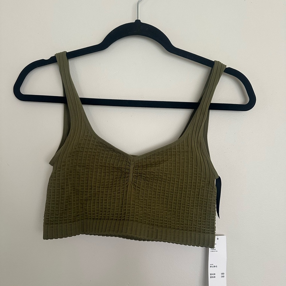 Out From Under Olive Textured Crop Top M/L‎ – NWT
